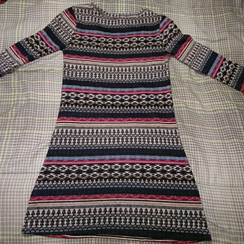 Jr's tunic - Picture 2 of 3
